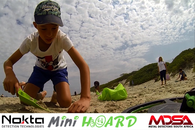 Kid finds treasure while metal detecting