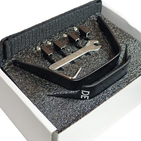 Detect-Ed Equinox Alloy Arm Cuff Detect-Ed Equinox Alloy Arm Cuff