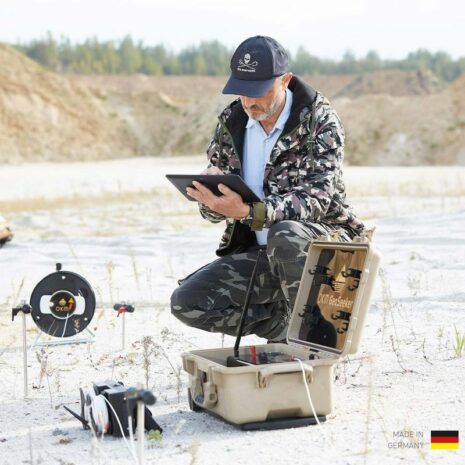 OKM GeoSeeker 3D Geoelectric Water & Cavity Detector OKM GeoSeeker 3D Geoelectric Water & Cavity Detector